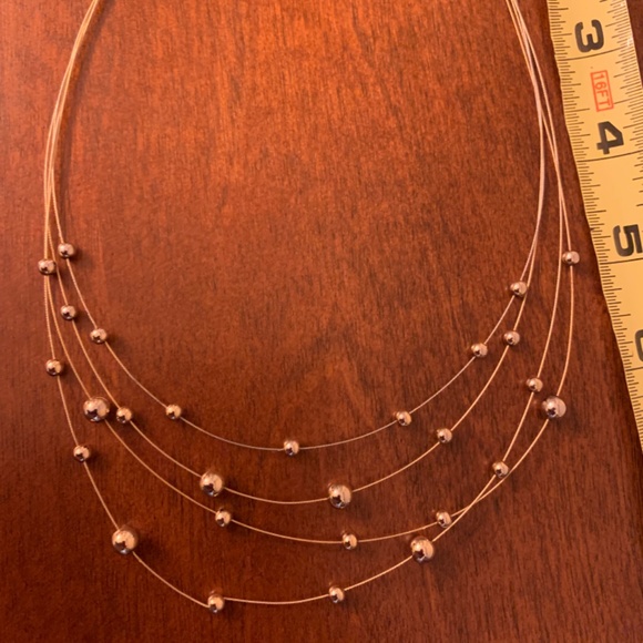 Gold beaded necklace - Picture 4 of 5